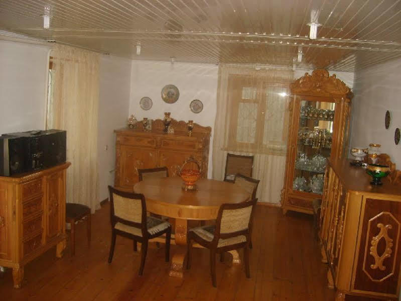 Guest House Svetlana Gori Extérieur photo